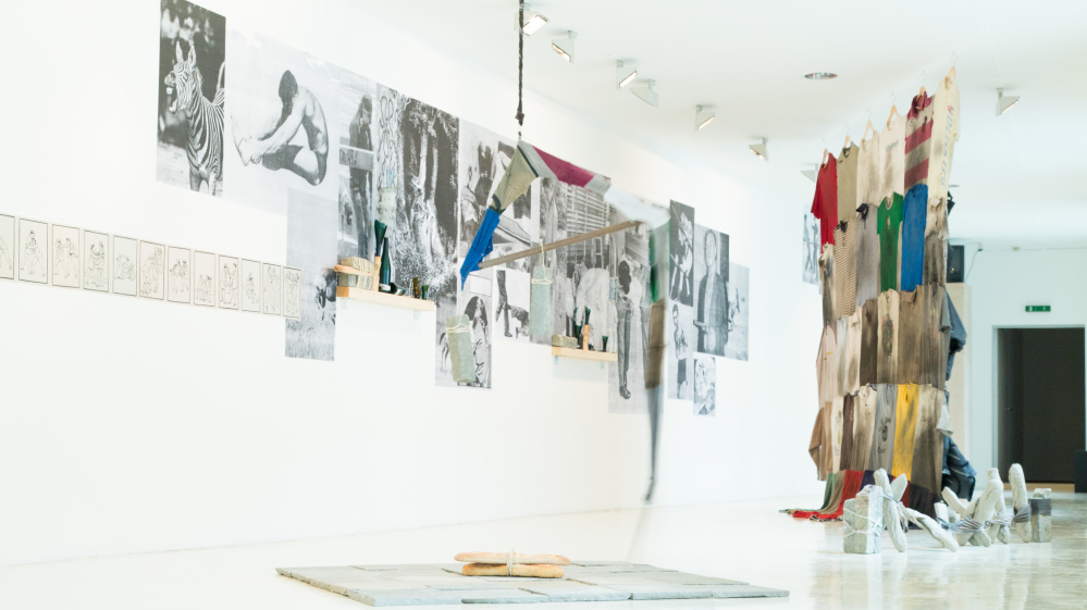 Installationsansicht, Stadtgalerie Saarbrücken, Gianfranco Foschino, Moris, Foto: Kuschnir Installationsansicht Gianfranco Foschino/ Moris