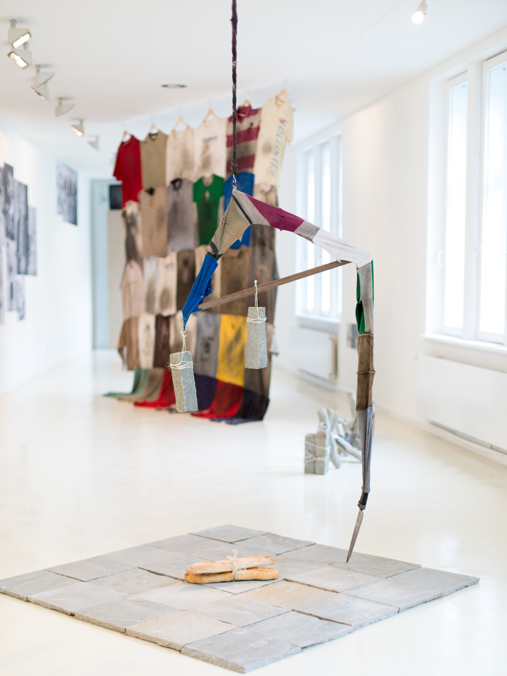 Installationsansicht, Stadtgalerie Saarbrücken, Gianfranco Foschino, Moris, 2015, Foto: Kuschnir Installationsansicht, Stadtgalerie Saarbrücken, Gianfranco Foschino, Moris, 2015, Foto: Kuschnir