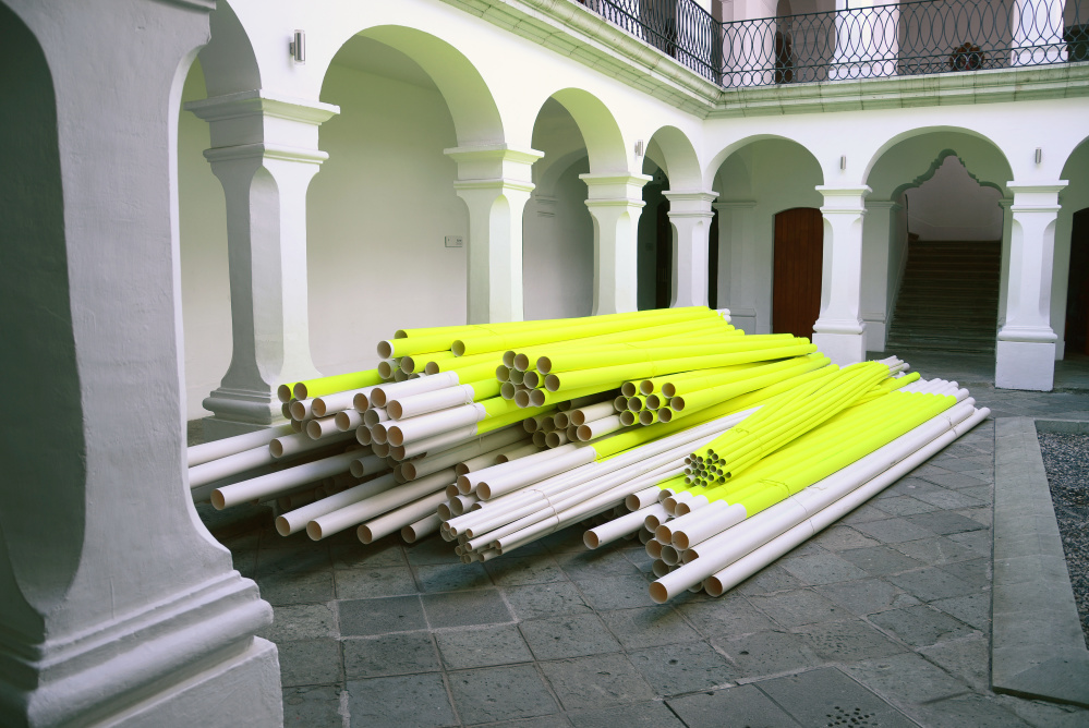 Russell Maltz, Painted - Stacked Oaxaca, Museo de los Pintores Oaxaquenos, Oaxaca, Mexico, Foto MINUS SPACE Russell Maltz, Painted - Stacked Oaxaca, Museo de los Pintores Oaxaquenos, Oaxaca, Mexico, Foto MINUS SPACE