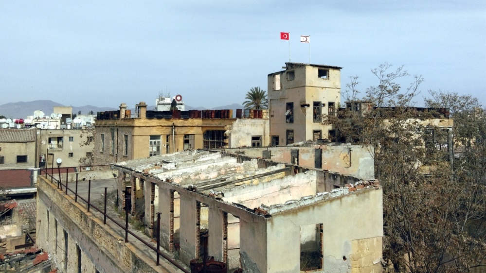 François Martig, "Varosha", 2016, 2-teilige Videoinstallation, Videostill François Martig, "Varosha", 2016, 2-teilige Videoinstallation, Videostill