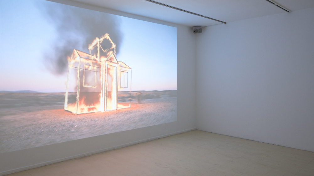 Ausstellungsansicht Our House is on Fire von Icy and Sot Ausstellungsansicht Our House is on Fire von Icy and Sot